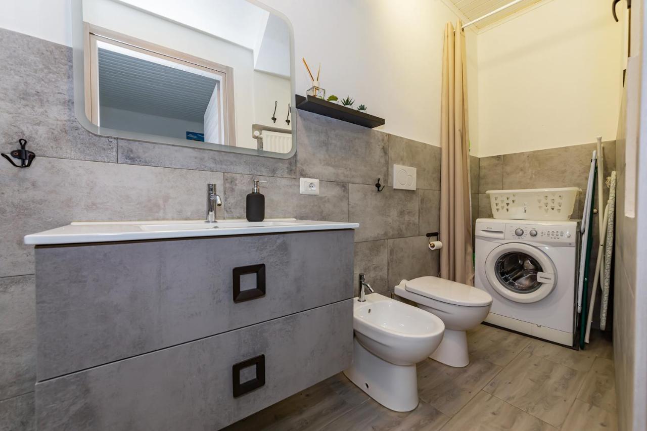 Art Design Apartment - City Center Milano Eksteriør bilde